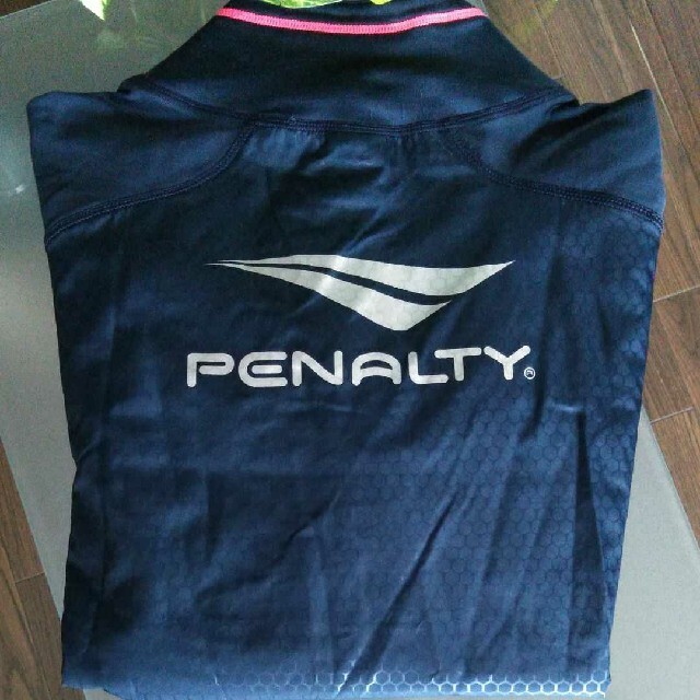 PENALTY(ペナルティ)のペナルティ長袖ウェアS スポーツ/アウトドアのサッカー/フットサル(ウェア)の商品写真