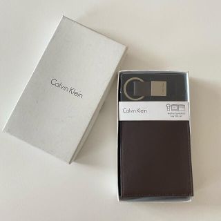 カルバンクライン(Calvin Klein)のCalvin Klein  二つ折り財布 WALLET-BOOKFOLD (折り財布)