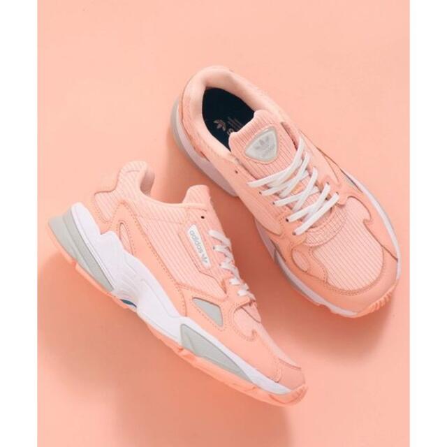 ＊新品　未使用＊adidas FALCON w ピンク色