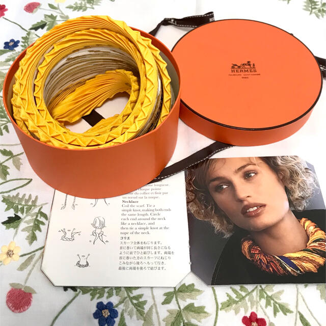 エルメス スカーフ カレ 90 エルメス スカーフ カレ 90