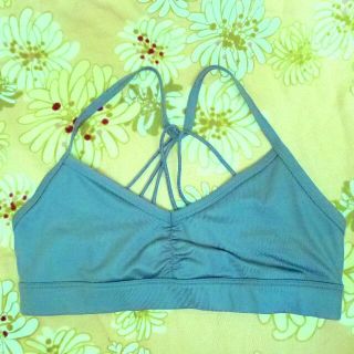 ルルレモン(lululemon)の＊〜Alo yoga＊Sunny Strappy Bra＊S〜＊(ヨガ)