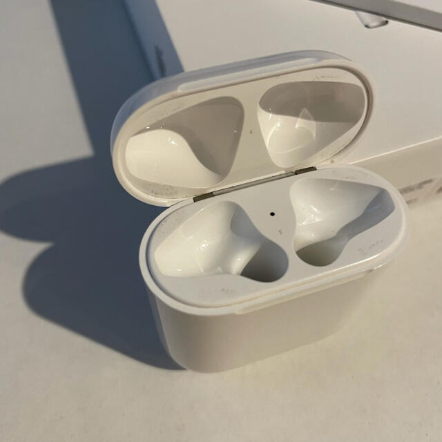 Apple air pods  一世代 3