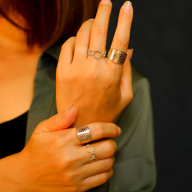 ボヘミアンリゾート リング　クロコダイル フリーサイズ ステン 金属アレルギー対 レディースのアクセサリー(リング(指輪))の商品写真
