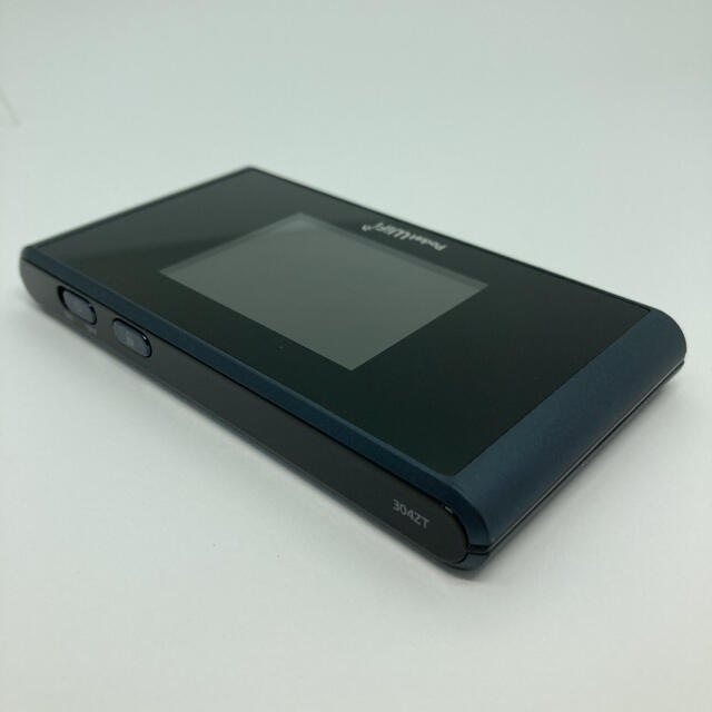 ZTE(ゼットティーイー)の極美品 SoftBank Pocket Wi-Fi 304ZT ラピスブラック スマホ/家電/カメラのPC/タブレット(PC周辺機器)の商品写真