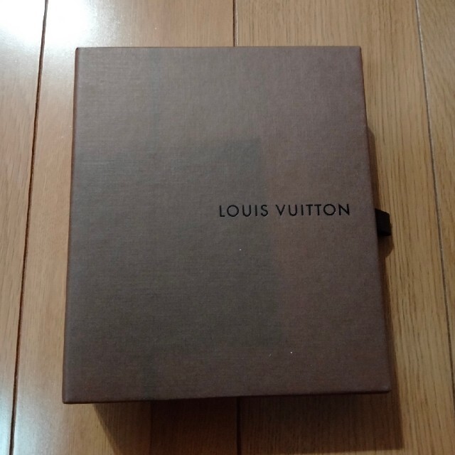 LOUIS VUITTON(ルイヴィトン)のルイヴィトン　空箱 インテリア/住まい/日用品のインテリア/住まい/日用品 その他(その他)の商品写真