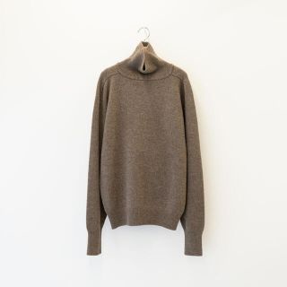 コモリ(COMOLI)のHERILL Blacksheep Turtleneck(ニット/セーター)