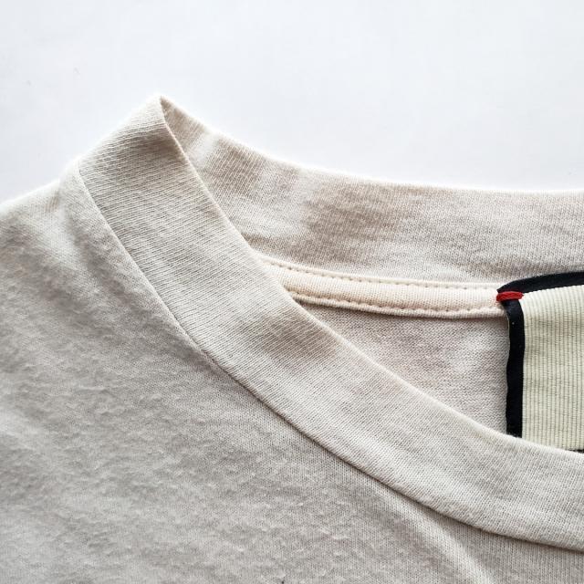 Gucci(グッチ)のグッチ サイズS メンズ - ベージュ×マルチ メンズのトップス(Tシャツ/カットソー(半袖/袖なし))の商品写真