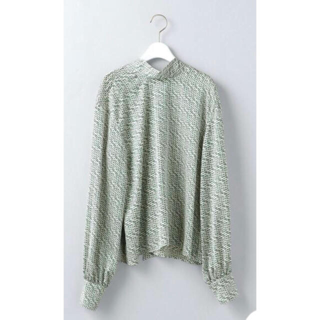 UNITED ARROWS(ユナイテッドアローズ)のSQUARE DOT PRINT BLOUSE ブラウス グリーン アローズ レディースのトップス(シャツ/ブラウス(長袖/七分))の商品写真