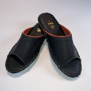 ＰＳＦＢＫＦ　レディース　　パンジースリッパ　ブラック　購入後にサイズ指定(スリッパ/ルームシューズ)