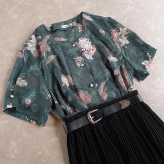 サンタモニカ(Santa Monica)のused レトロ 深緑 花柄 ブラウス 古着 ヴィンテージ vintage(シャツ/ブラウス(半袖/袖なし))