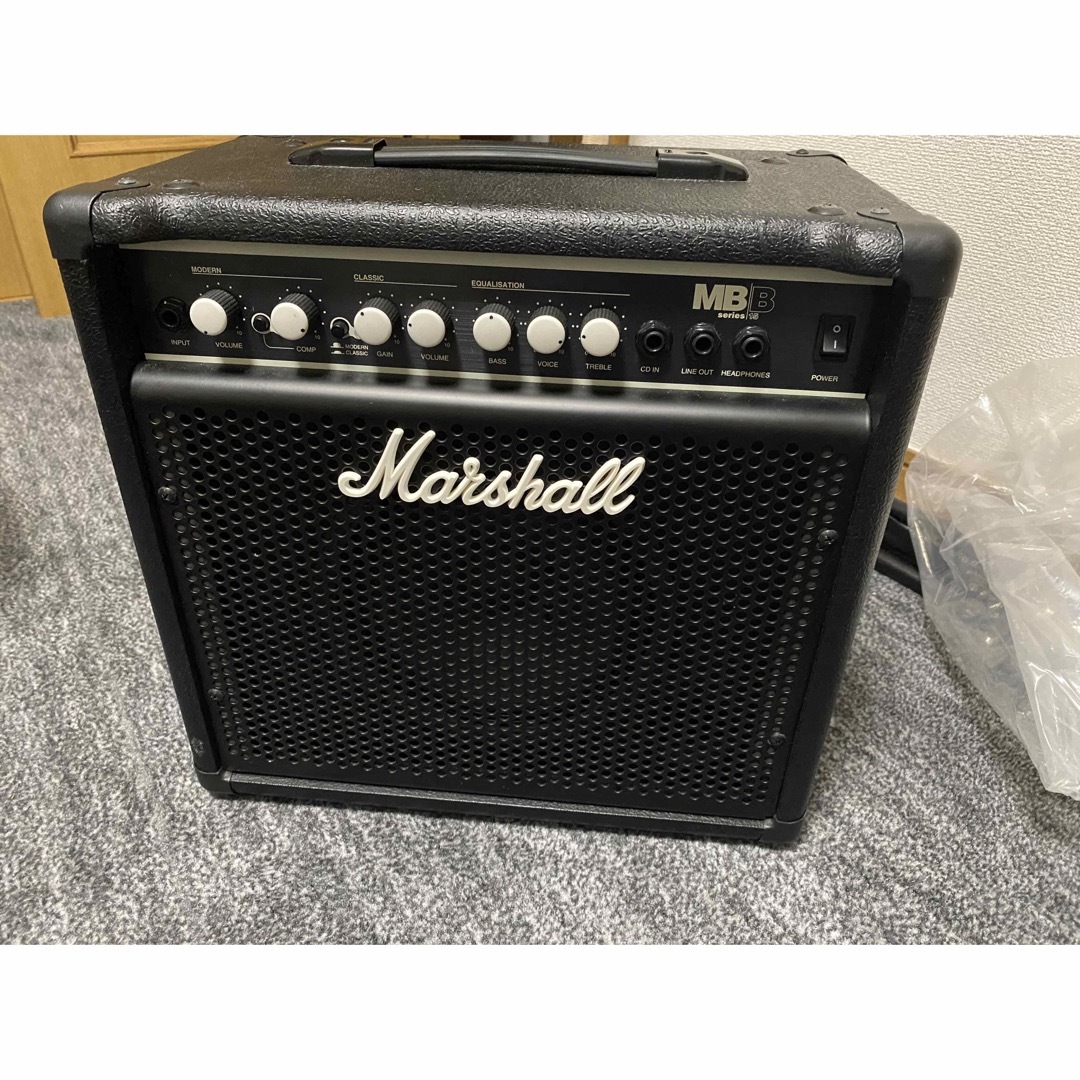 Marshall MB15 ベースアンプコンボ 1