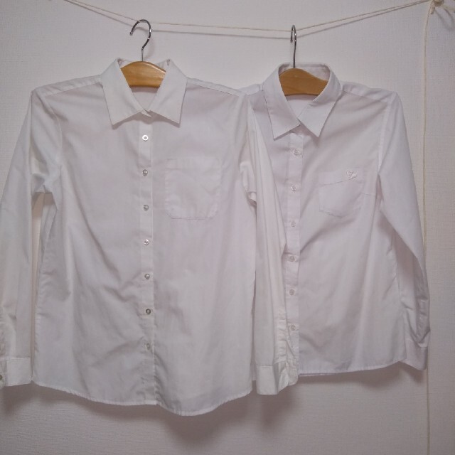 コロン様専用　ブラウス　2枚　白 レディースのトップス(シャツ/ブラウス(長袖/七分))の商品写真