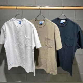 アンディフィーテッド(UNDEFEATED)のundefeated stencil s/s PKT tee 即発送(Tシャツ/カットソー(半袖/袖なし))