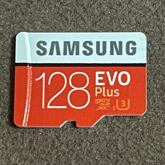 SAMSUNG(サムスン)のサムスン　マイクロSD 128GB エンタメ/ホビーのゲームソフト/ゲーム機本体(その他)の商品写真