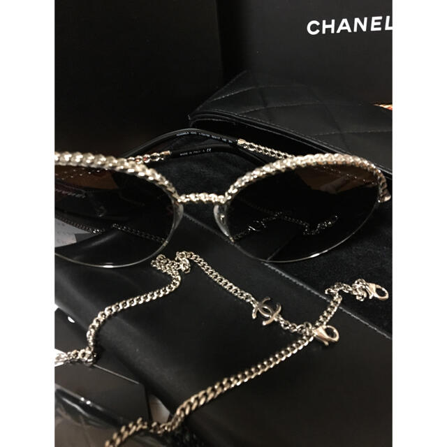 CHANEL(シャネル)の専用  シャネル アラウンド ココマークチェーン付 パントシェイプ サングラス レディースのファッション小物(サングラス/メガネ)の商品写真