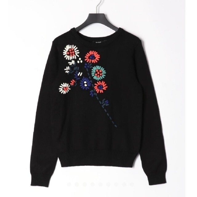新品★デシグアルDesigualニットプルオーバー花柄刺繍セーター黒M | フリマアプリ ラクマ