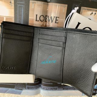 LOEWE - ロエベ バーティカル ウォレット スモール (ソフトグレイン