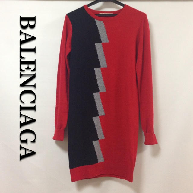 BALENCIAGA - バレンシアガ☆美品ニットワンピース