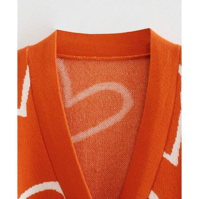 ZARA(ザラ)の🌰9月新作🌾5719◆orange オレンジ ハート柄 ニット カーディガン レディースのトップス(カーディガン)の商品写真