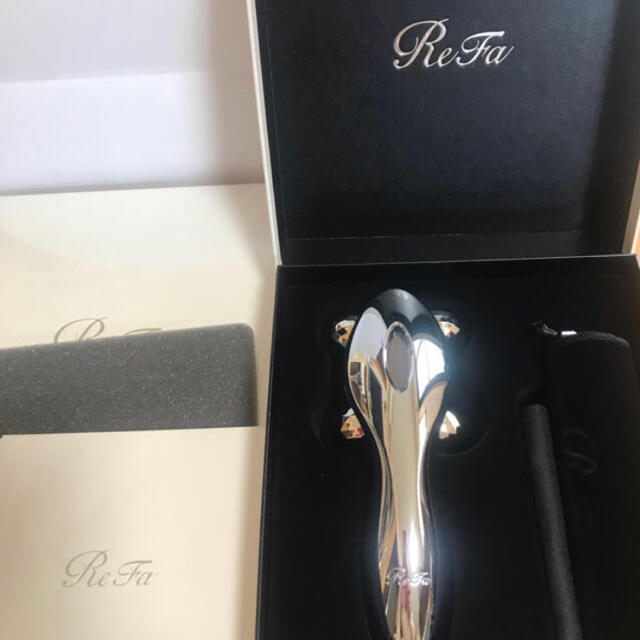 ReFa(リファ)のMTG ReFa 4CARAT スマホ/家電/カメラの美容/健康(フェイスケア/美顔器)の商品写真