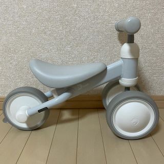 アイデス(ides)のD BIKE mini ディーバイク　ミニ　ホワイト　グレー(三輪車)