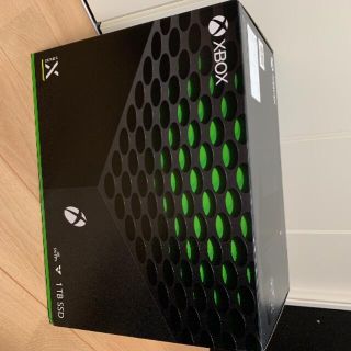 マイクロソフト(Microsoft)のMicrosoft Xbox Series X  中古美品です　☆オマケ付き☆(家庭用ゲーム機本体)