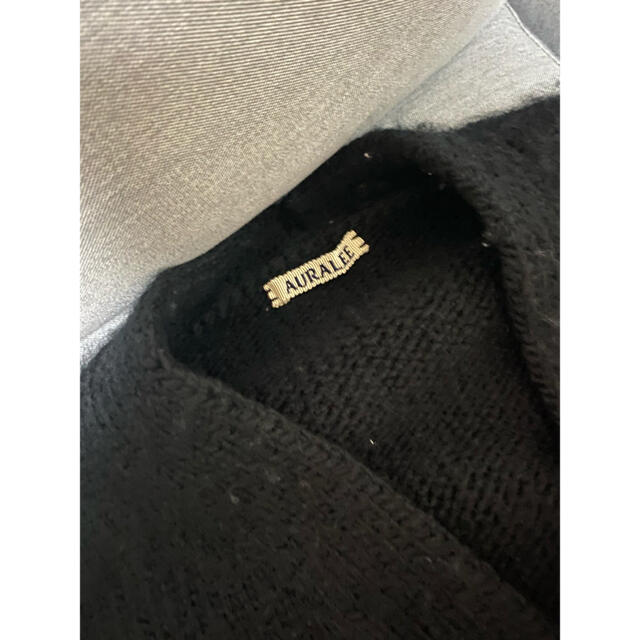 COMOLI(コモリ)のAURALEE SUPER MILLED KNIT BIG CARDIGAN メンズのトップス(カーディガン)の商品写真