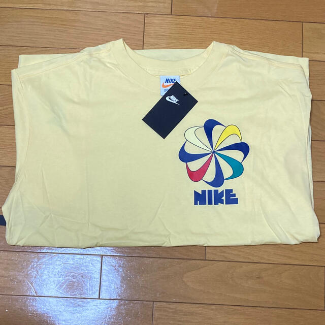 NIKE(ナイキ)のNIKE Tシャツ 復刻 風車 カマボコ イエロー Lサイズ メンズのトップス(Tシャツ/カットソー(半袖/袖なし))の商品写真