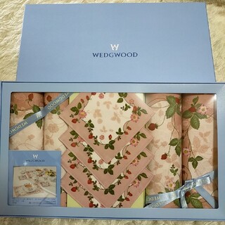 ウェッジウッド(WEDGWOOD)のウェッジウッド マット コースター ティーマット ピンク ストロベリー(テーブル用品)