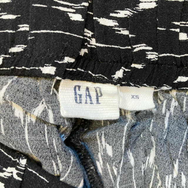 GAP(ギャップ)のガウチョパンツ ワイドパンツ GAP 美品 レディースのパンツ(カジュアルパンツ)の商品写真