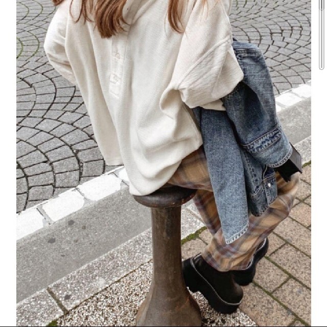 moussy(マウジー)の◇新品タグ付き◇ マウジー MOUSSY チェックギャザーパンツ レディースのパンツ(カジュアルパンツ)の商品写真