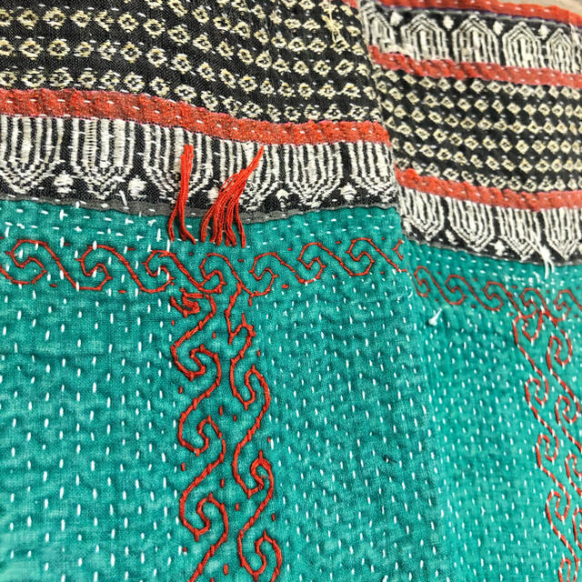 丁寧刺繍とリボンテープが可愛いラリーキルト　刺し子　エスニック　インド綿　刺繍 5