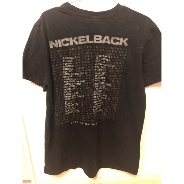 GILDAN(ギルタン)のNICKELBACK ニッケルバック FEED THE MACHINE Tシャツ メンズのトップス(Tシャツ/カットソー(半袖/袖なし))の商品写真