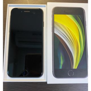 アイフォーン(iPhone)のほぼ新品　simフリー　iPhoneSE2 64GB ブラック　シムフリー(スマートフォン本体)