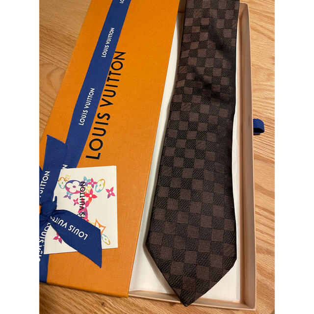 LOUIS VUITTON - 【専用】ヴィトンネクタイ2本セットの通販 by so-ma's