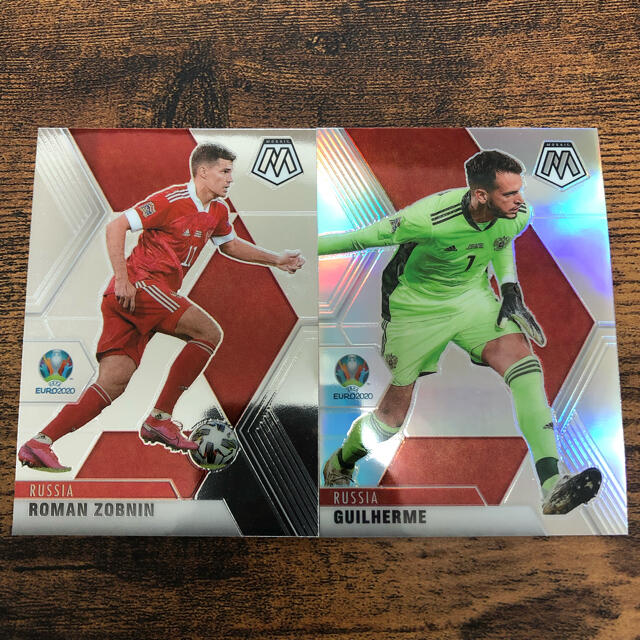 2021 PANINI MOSAIC EURO ロシア代表 2枚 RUSSIA エンタメ/ホビーのタレントグッズ(スポーツ選手)の商品写真