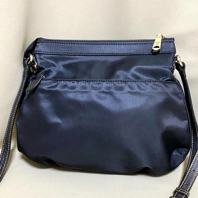 ANNA SUI(アナスイ)の✴︎美品✴︎ANNA SUI✴︎アナスイ ショルダーバッグ レディースのバッグ(ショルダーバッグ)の商品写真