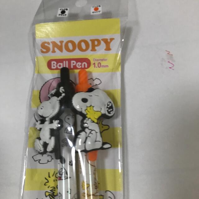 SNOOPY(スヌーピー)のSNOOPY ボールペン2色セット エンタメ/ホビーのおもちゃ/ぬいぐるみ(キャラクターグッズ)の商品写真