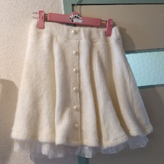 LIZ LISA リズリサ ♥️    白色   シャギーウールスカート