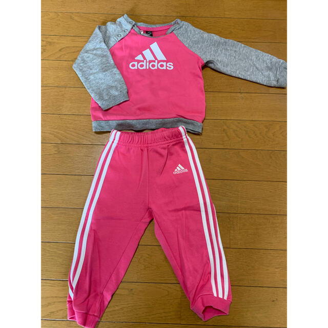 adidas(アディダス)のアディダス　adidas ジャージ　上下　セットアップ　80 ピンク　女の子 キッズ/ベビー/マタニティのベビー服(~85cm)(トレーナー)の商品写真