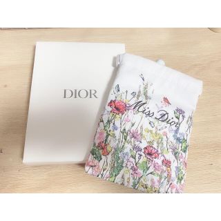 ディオール(Dior)の【新品箱付き】Miss Dior ﾉﾍﾞﾙﾃｨｺｯﾄﾝﾎﾟｰﾁ(ノベルティグッズ)