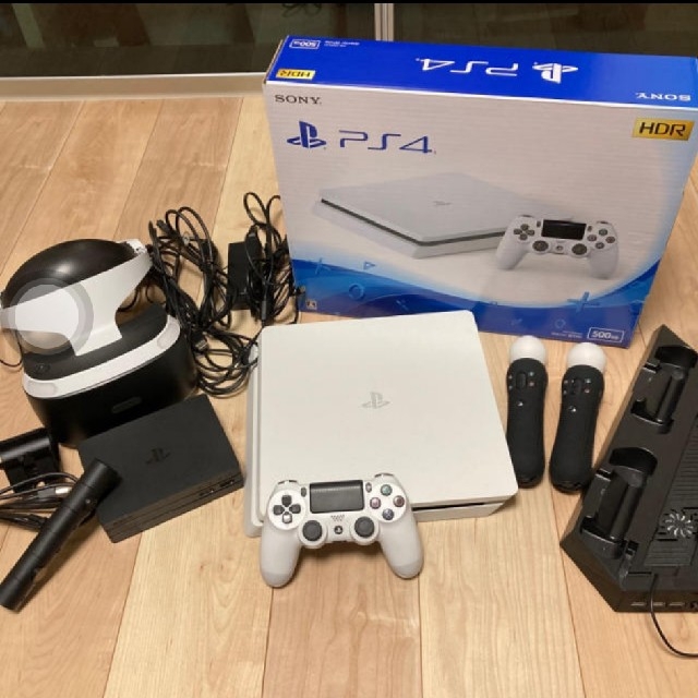 【送料無料 おまけ付】PS4＆PSVR＆ソフト４本セット