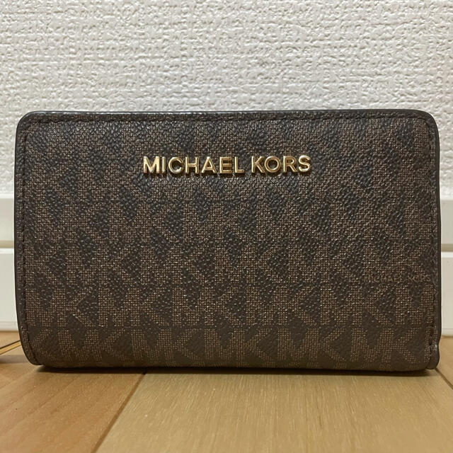 Michael Kors(マイケルコース)のMICHEAL KORS 二つ折り財布 レディースのファッション小物(財布)の商品写真