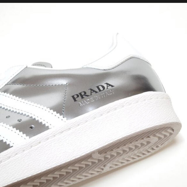 adidas(アディダス)の★【新品未使用】27.0 adidas×PRADA Superstarスニーカー メンズの靴/シューズ(スニーカー)の商品写真