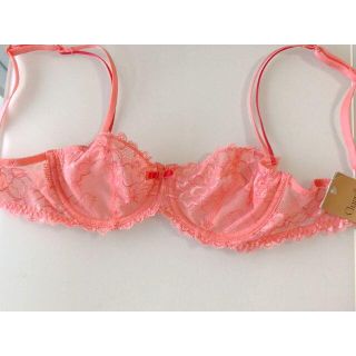 70C☆Chantelle シャンテル　フランス海外高級ランジェリー(ブラ)