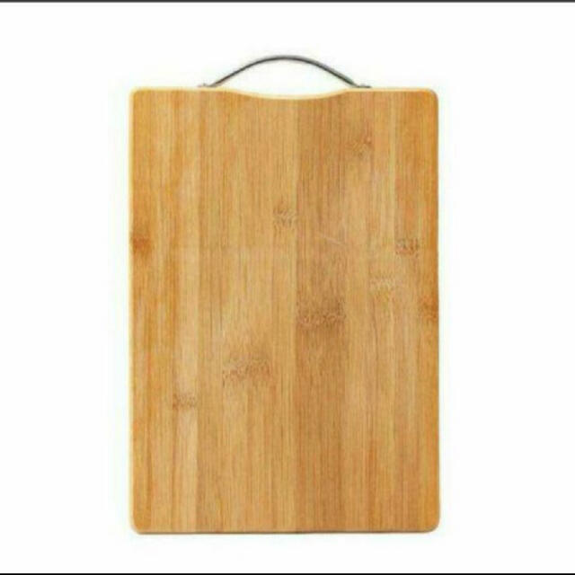 【新品未使用】カッティングボード 抗菌 竹のまな板 インテリア/住まい/日用品のキッチン/食器(収納/キッチン雑貨)の商品写真