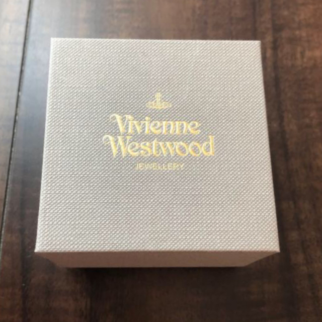 Vivienne Westwood(ヴィヴィアンウエストウッド)のVivienne Westwood 空箱 レディースのファッション小物(その他)の商品写真