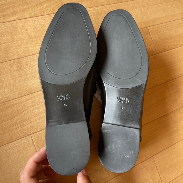 ZARA(ザラ)のZARA ソフトレザーローファー レディースの靴/シューズ(ローファー/革靴)の商品写真