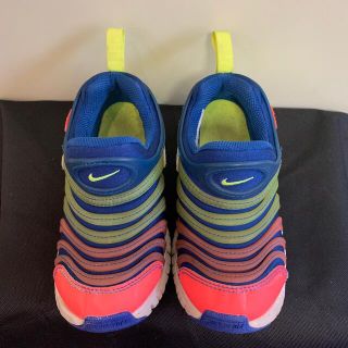 ナイキ(NIKE)のNIKE ダイナモフリーキッズ　17.5㎝(スリッポン)