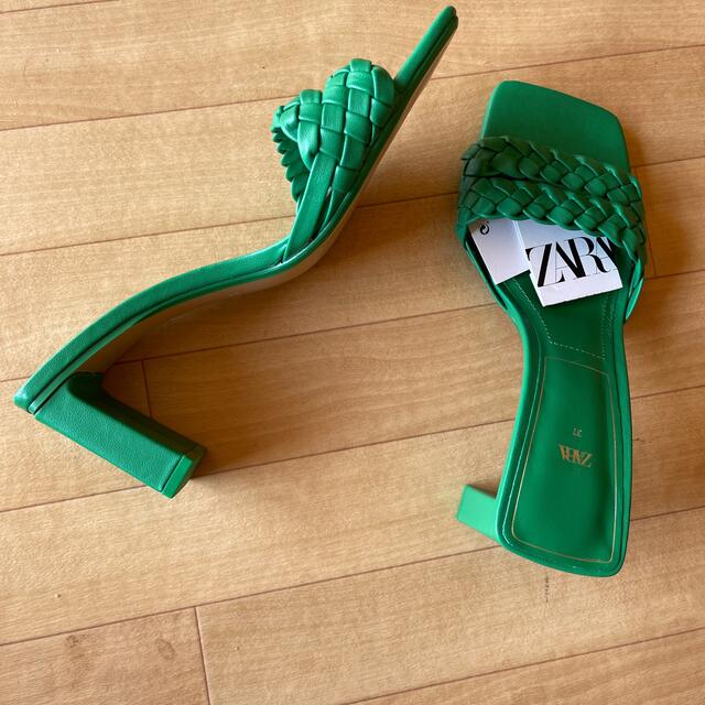 ZARA(ザラ)のZARA 編み込みハイヒールサンダル レディースの靴/シューズ(サンダル)の商品写真